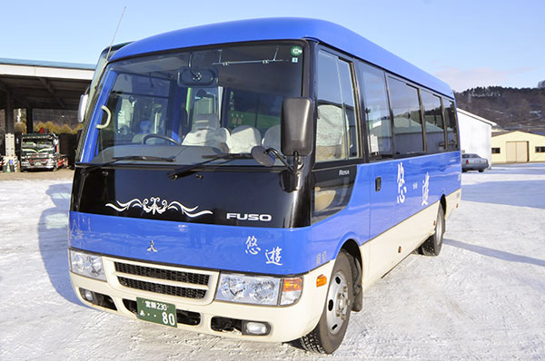 小型バス
