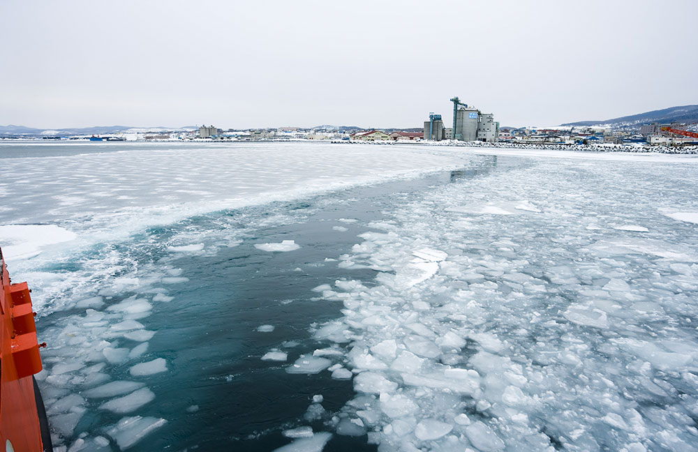 網走　流氷　ガリンコ号